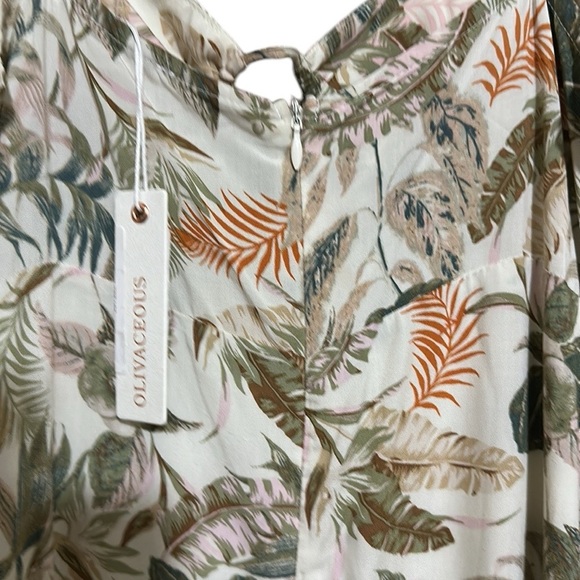 Olivaceous NWT Floral Palm Print  Maxi-Mni Dress with Spaghetti Straps Size S - Picture 7 of 12